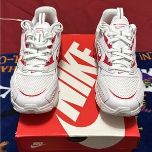 Nike White & Red women’s Mesh Athletic Sneakers